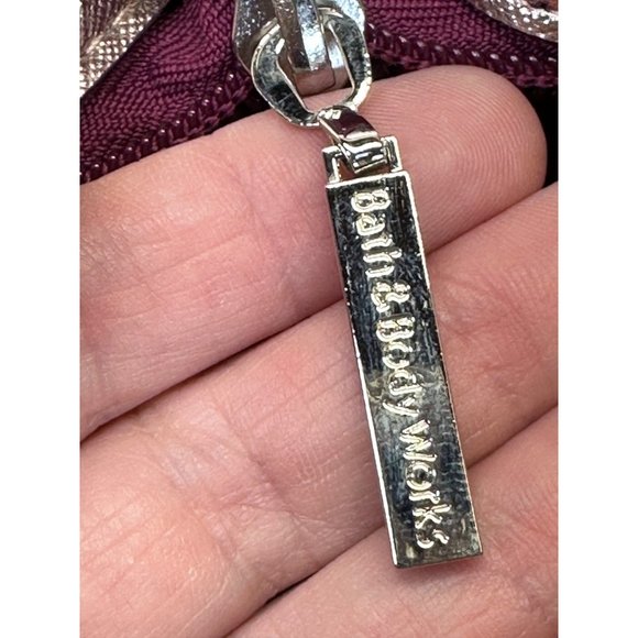 Bath & Body Works VIP Pink Rose Gold Metallic Shimmer Zippered Tote Faux Leather - Picture 4 of 13